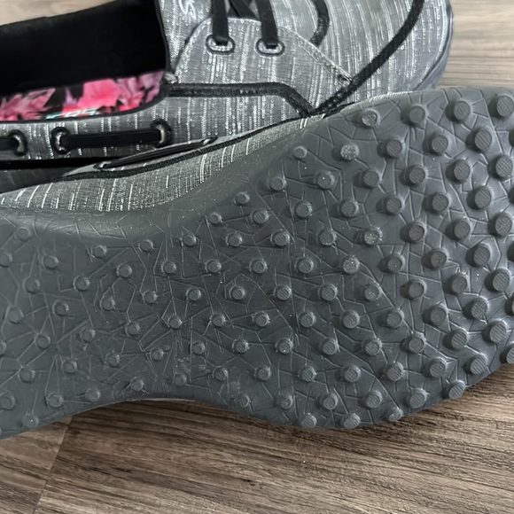 Sketchers memory foam size 7 1/2 - Picture 4 of 4